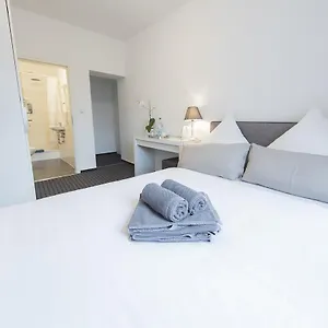 Inn Berolina Haus
